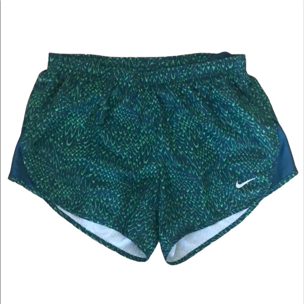Nike Women's Green Blue Patterned Athletic Shorts